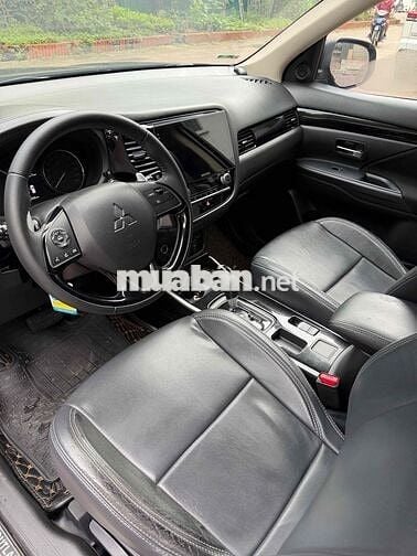Mitsubishi Outlander 2020 Đen