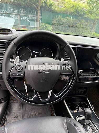 Mitsubishi Outlander 2020 Đen