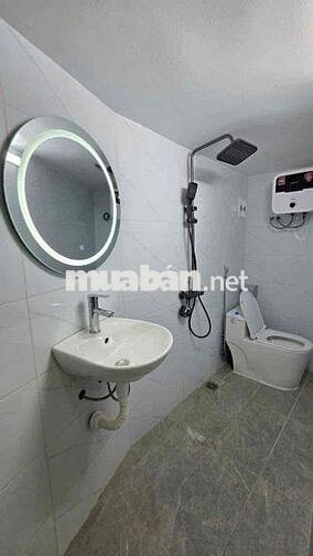 Hơn 6 tỷ chút có nhà mới Triều Khúc, Th/Liệt-NT 5 sao-Sổ nở hậu 28m*5T