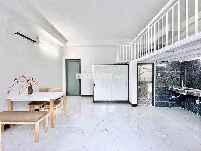 phòng trọ MỚI TINH RỘNG RÃI, THOÁNG NGAY NGÃ TƯ HÀNG XANH - Thang máy