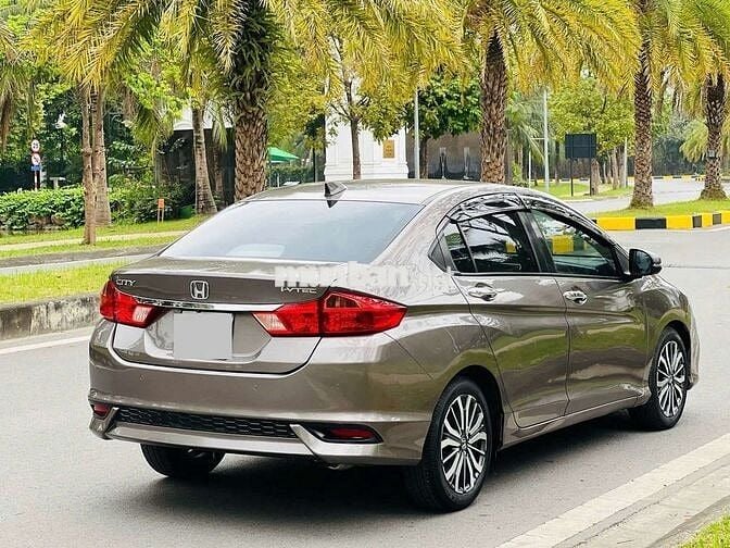 Honda City TOP 2018 Nâu 8.5 vạn km