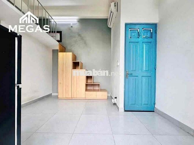 BAN CÔNG FULL NỘI THẤT BAN CÔNG MỚI TOANH
