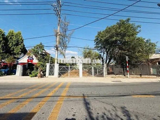 Chính chủ cần bán lô sẵn thổ cư mặt tiền đường nhựa
