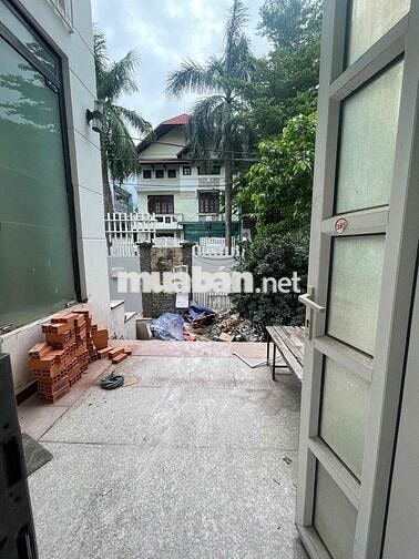 Nhà Nguyên Căn 2Pn ngay Bình Lợi