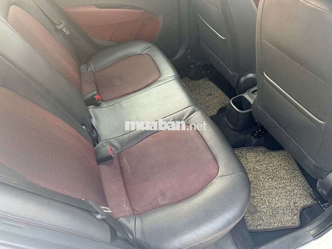 Hyundai Grand i10 1.2 Số tự động Trắng