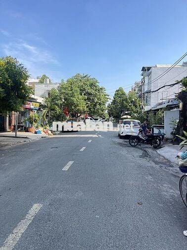 Nhà nguyên căn MTKD Nguyễn Hữu Dật 4x18 lửng đúc