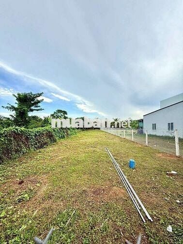 MẶT TIỀN LỘ 13M - GẦN BV NHI ĐỒNG, ĐẠI HỌC FPT