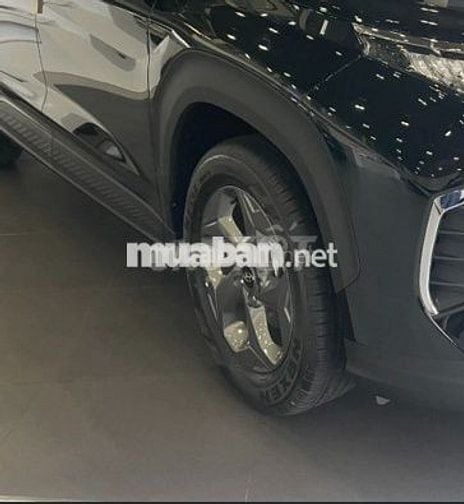 Xe Hyundai Custin Tiêu Chuẩn 1.5T 2026 - 784 Triệu
