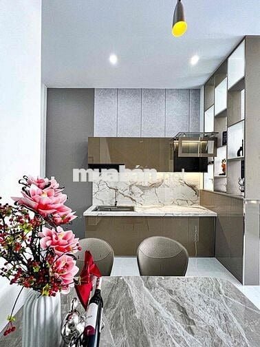 bán nhà mặt tiền huynh phan hộ