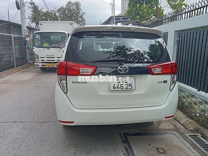 Toyota Innova 2022 Trắng