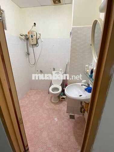 Cần bán căn hộ Vạn Đô 348 Bến Vân Đồn, Phường 1, Quận 4