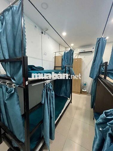 KTX Sinh Viên Đi Bộ 3p tới trường