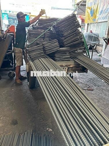 Tuyển 4 Nam chạy ba gác ,làm Sắt Thép Xây Dựng.
