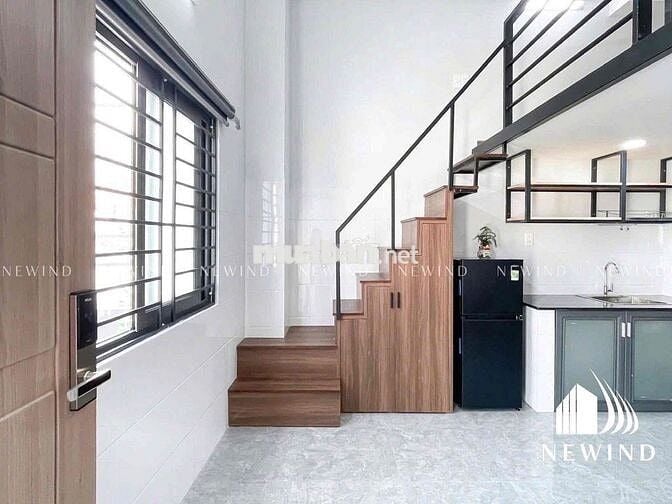 Cho Thuê Phòng có Gác Ngay Đại Học Sài Gòn Q5