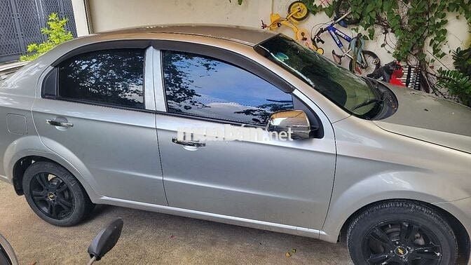 Chevrolet Aveo 2017 Tự động Bạc 110000 km