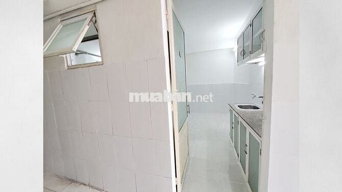 𝐓𝐎𝐈𝐋𝐄𝐓 đầy đủ, CỬA SỔ, 𝐅𝐔𝐋𝐋 GẠCH | Đ.C2 LÊ VĂN LƯƠNG(🏘️TRỌ 𝑨𝑵𝑯 𝑽𝑰𝑵𝑯)