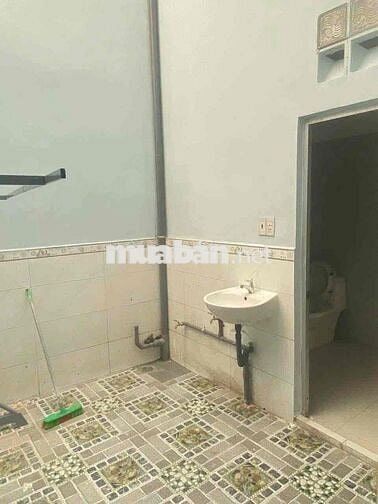 🏡12TR-1Lầu-2PN-HẺM 3 GÁC ĐƯỜNG CỘNG HOÀ, P.15, Q. TÂN BÌNH