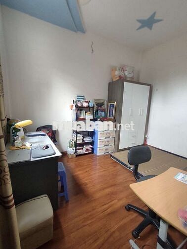 Cho thuê lâu dài nhà riêng 3 tầng Miêu Nha