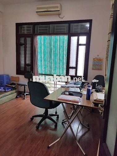 Cho thuê lâu dài nhà riêng 3 tầng Miêu Nha
