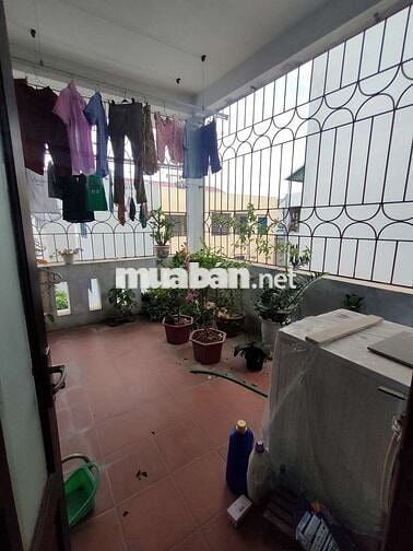 Cho thuê lâu dài nhà riêng 3 tầng Miêu Nha