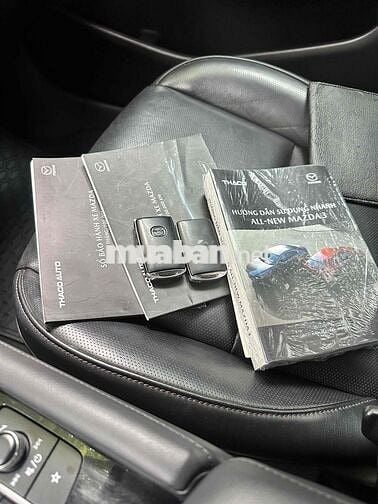 Mazda Mazda3 Luxury 2022 Trắng 75864 km