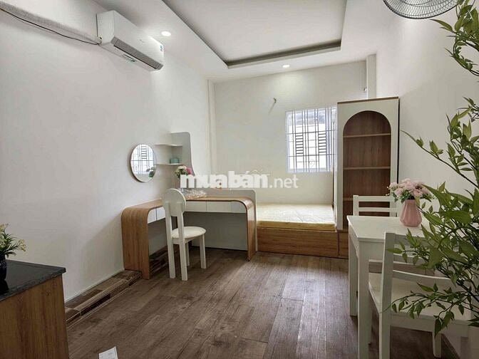 Studio Cửa Sổ Trời Gần Học Viện Hàng Không - Công Viên Hoàng Văn Thụ