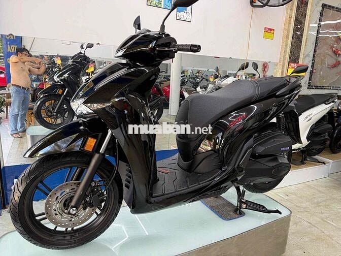 Honda SH 350 2025 Đen bóng 12000 km