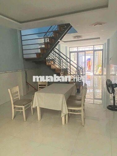 🏡12TR-1Lầu-2PN-HẺM 3 GÁC ĐƯỜNG CỘNG HOÀ, P.15, Q. TÂN BÌNH