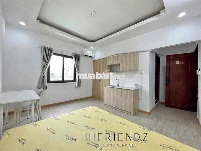 CHDV Full nội thất - Cửa sổ Lớn - Thang Máy - Mặt tiền Sát Y Dược, UEH