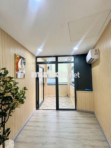 Cho thuê nhà mới 3 lầu tuyệt đẹp khu Cư Xá Đo Thanh