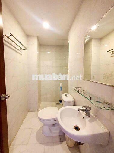 CĂN HỘ DỊCH VỤ CÓ BANCOL, CỬA SỔ TRỜI LỚN ĐÓN NẮNG SỚM TẠI QUẬN 3