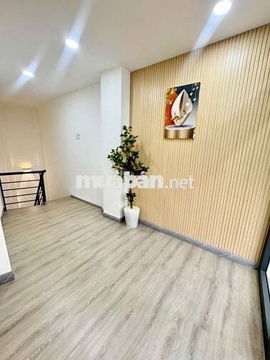 Cho thuê nhà mới 3 lầu tuyệt đẹp khu Cư Xá Đo Thanh