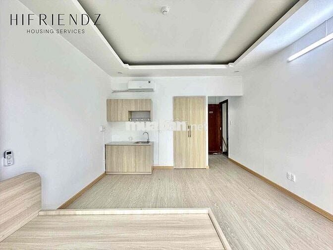 CHDV Full nội thất - Cửa sổ Lớn - Thang Máy - Mặt tiền Sát Y Dược, UEH