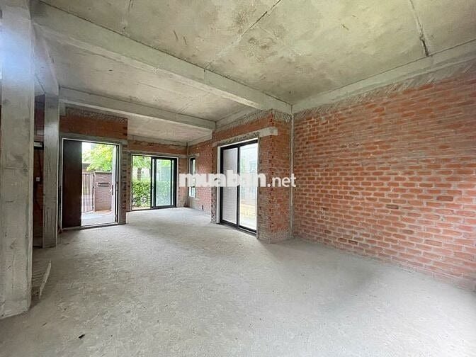 BÁN GẤP BIỆT THỰ SONG LẬP WATERPOINT 150M² SÁT CÔNG VIÊN – GIÁ 6,3 TỶ
