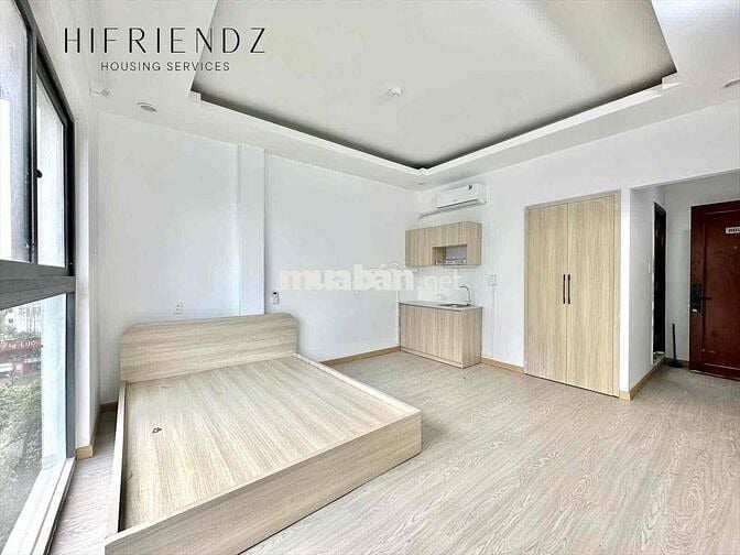 CHDV Full nội thất - Cửa sổ Lớn - Thang Máy - Mặt tiền Sát Y Dược, UEH