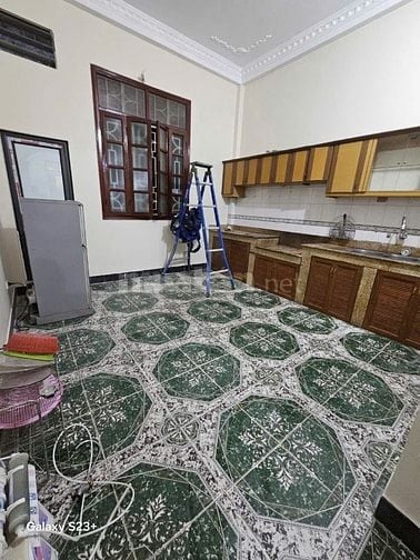 Cho thuê nhà ngõ 491 Đê La Thành, nhà mới đẹp 