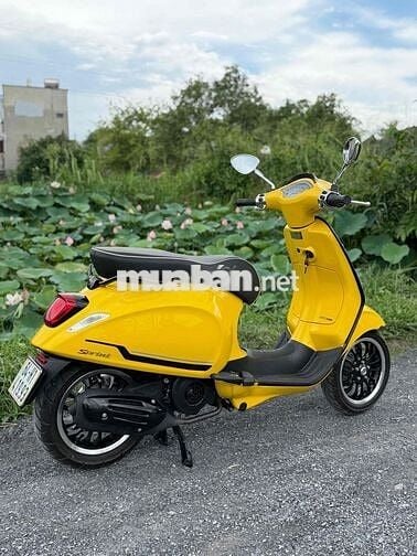 Piaggio Vespa Sprint 2023 Vàng 5.200km