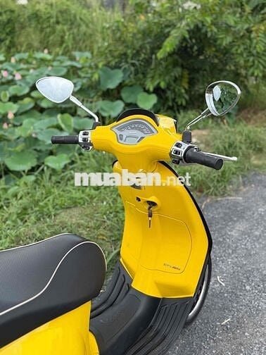Piaggio Vespa Sprint 2023 Vàng 5.200km