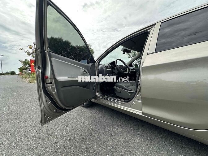 Kia Morning 2016 Vàng cát 5 chỗ
