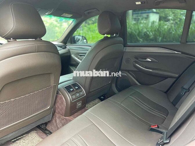 VinFast Lux A Base 2022 Đen 40000 km
