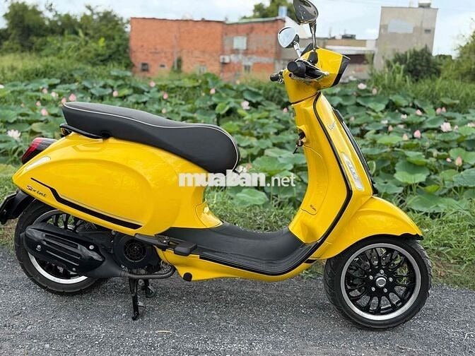 Piaggio Vespa Sprint 2023 Vàng 5.200km