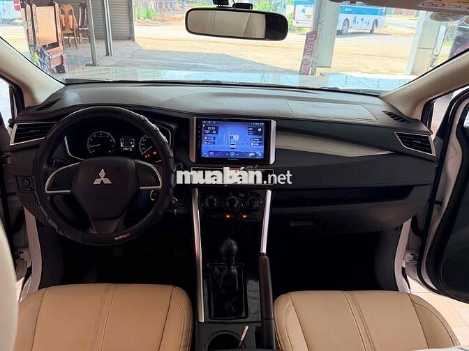 Mitsubishi Xpander MT 2021 Trắng Số sàn 98.000km
