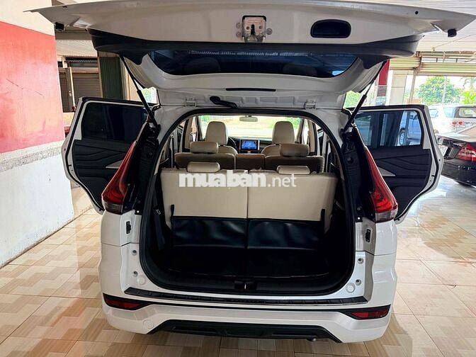 Mitsubishi Xpander MT 2021 Trắng Số sàn 98.000km