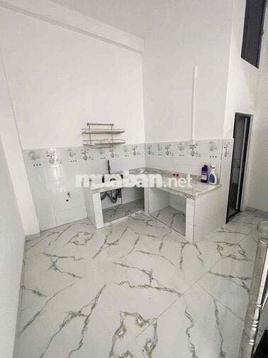Nhà đẹp hẻm lớn giá rẻ khu tô hiệu tân phú