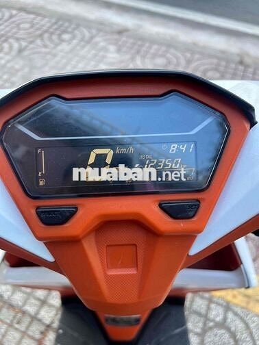 Honda Vario 150 2023 Trắng cam 12350 km