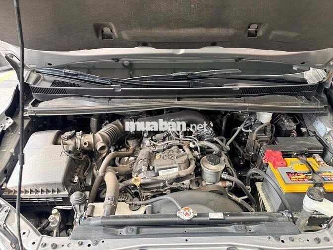 Toyota Innova 2.0G 2019 Số tự động Bạc
