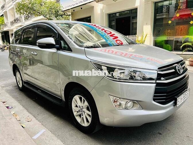 Toyota Innova 2.0E 2019 Số sàn Ghi bạc