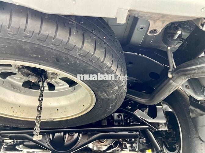 Toyota Innova 2.0E 2019 Số sàn Ghi bạc