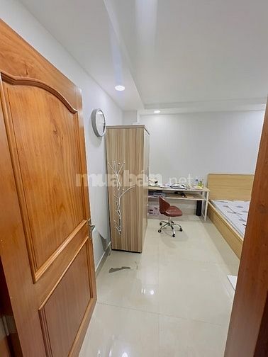 Cho thuê nhà sân vườn 6x25(nở hậu 9m) khu phân lô đường thống nhất GV