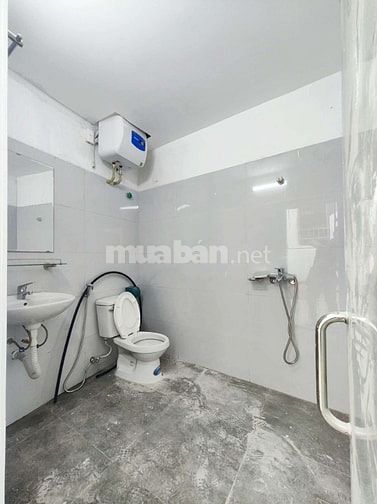 🌹13,5 TRIỆU - 135 ĐỘI CẤN - ÔTÔ ĐỖ CỬA, NHÀ MỚI 